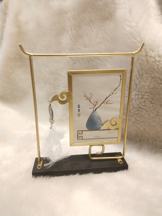 Trending Slim Gold Metal Photo Frame